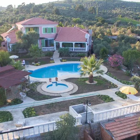Villa Bungolow çiftlik Evleri *